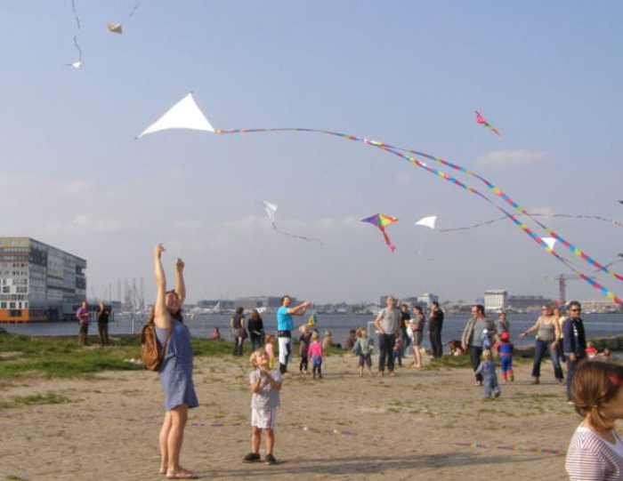 Vliegerdemonstratie & Workshop,van het Vliegerteam EVENTS